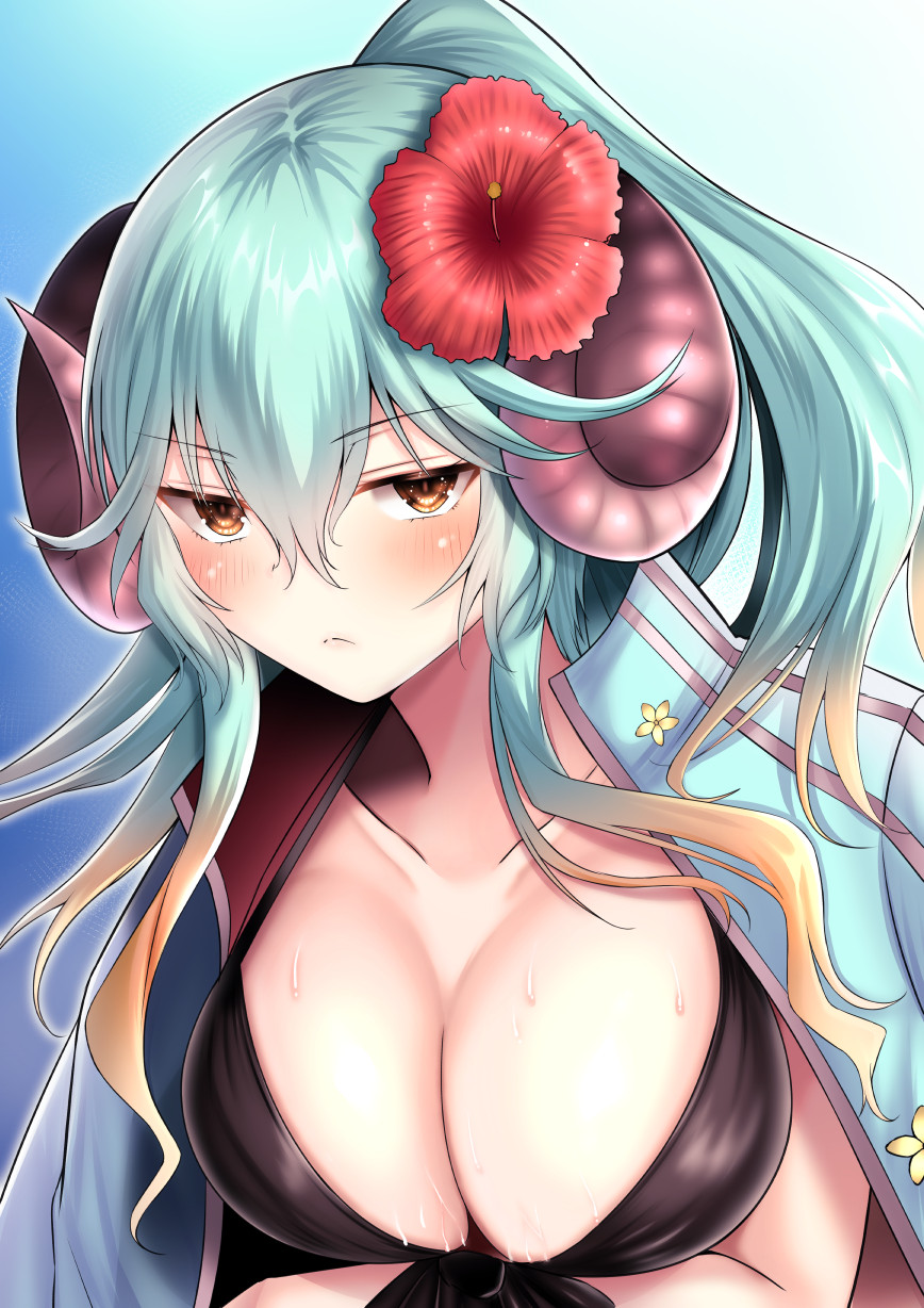 takenakazima, lapis (sennen sensou aigis), sennen sensou aigis, commentary request, highres, 1girl, aqua hair, arm under breasts, bikini, black bikini, blue jacket, blush, breasts, cape, cleavage, closed mouth, collarbone, curled horns, demon horns, flower, gradient background, gradient hair, hair between eyes, hair flower, hair ornament, horns, jacket, jacket on shoulders, large breasts, long hair, looking at viewer, multicolored hair, orange eyes, ponytail, solo, swimsuit, wet