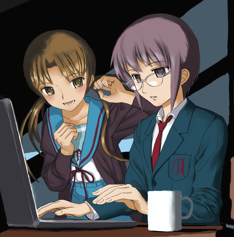 mocha, snowflake (artist), computer club president (female) (suzumiya haruhi), computer club president (suzumiya haruhi), nagato yuki, nagato yuuki, suzumiya haruhi no yuuutsu, 00s, 1boy, 1girl, brown eyes, brown hair, cardigan, computer, cup, genderswap, genderswap (ftm), genderswap (mtf), glasses, laptop, school uniform, serafuku