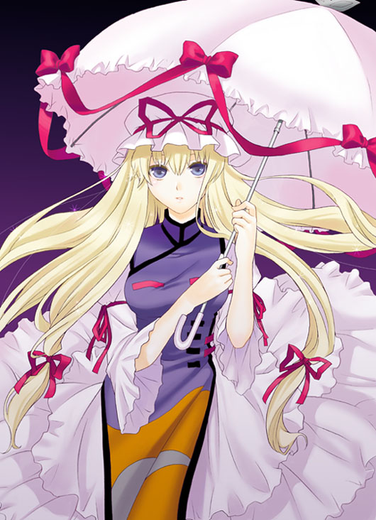 mattaku mousuke, yakumo yukari, touhou, 1girl, blonde hair, bow, expressionless, female focus, frilled sleeves, frills, hair bow, holding, jitome, long hair, long sleeves, looking at viewer, purple eyes, red bow, solo, tabard, umbrella, very long hair