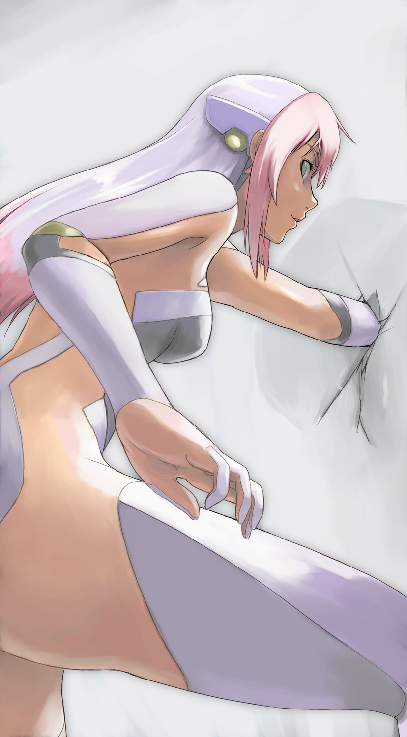 tea (nakenashi), birdy cephon altera, tetsuwan birdy, tetsuwan birdy decode, bad id, bad pixiv id, highres, 00s, 1girl, female focus, green eyes, multicolored hair, pink hair, punching, solo, two-tone hair
