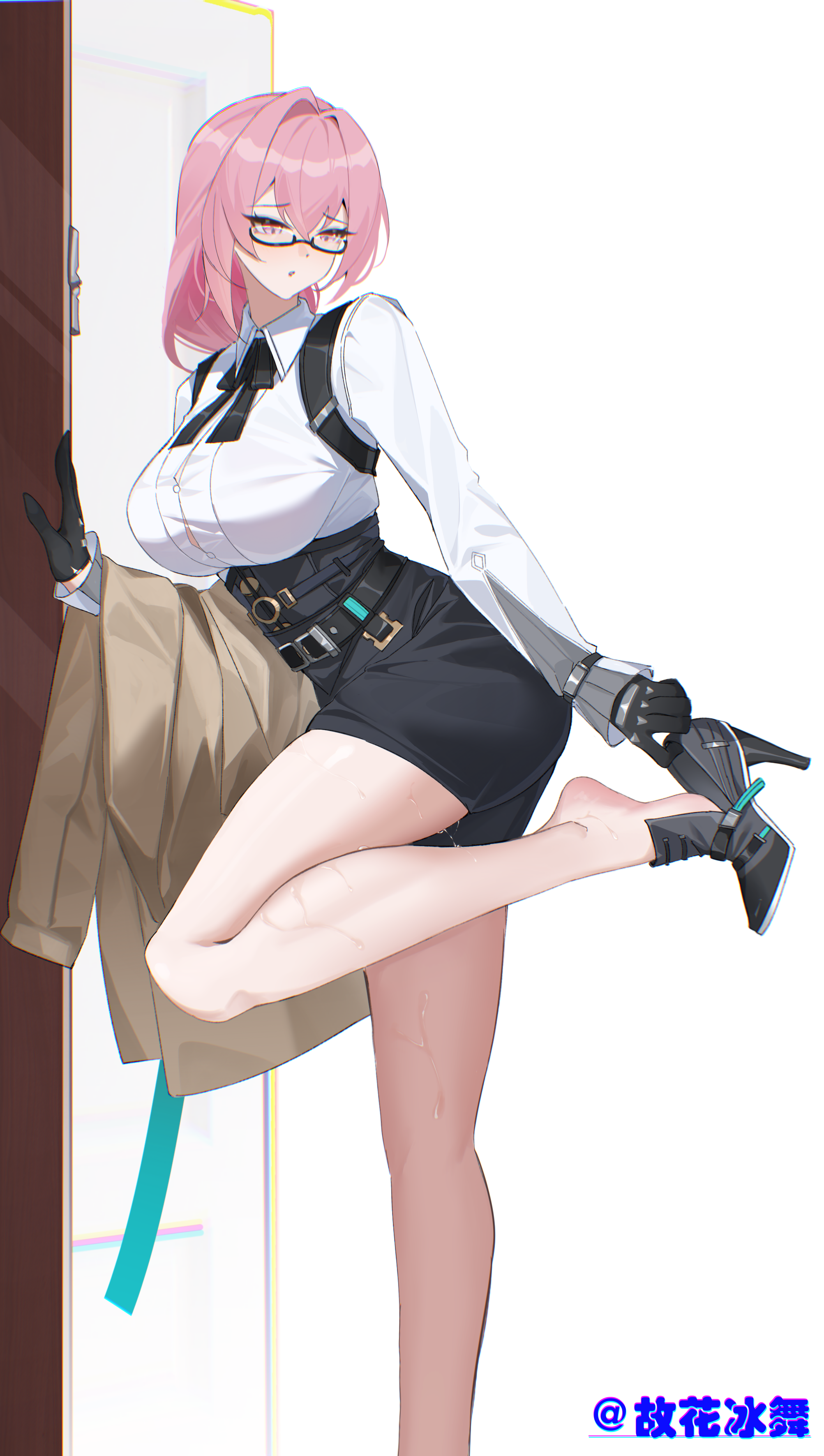 guhuabingwu, tsukishiro yanagi, zenless zone zero, absurdres, highres, 1girl, feet, glasses, long hair, parted lips, pink eyes, pink hair, shoes, soles, sweat, unworn shoes