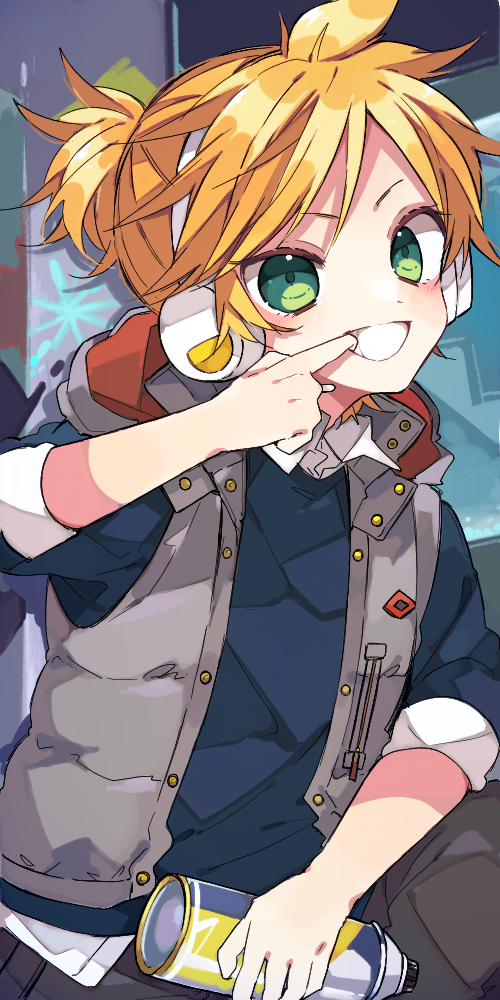 kaho 0102, kagamine len, vocaloid, commentary request, 1boy, blonde hair, blue shirt, collared shirt, green eyes, grey vest, grin, headset, hood, hood down, hooded vest, hoodie, long sleeves, looking at viewer, male focus, mouth pull, open clothes, open vest, shirt, short hair, smile, solo, upper body, vest