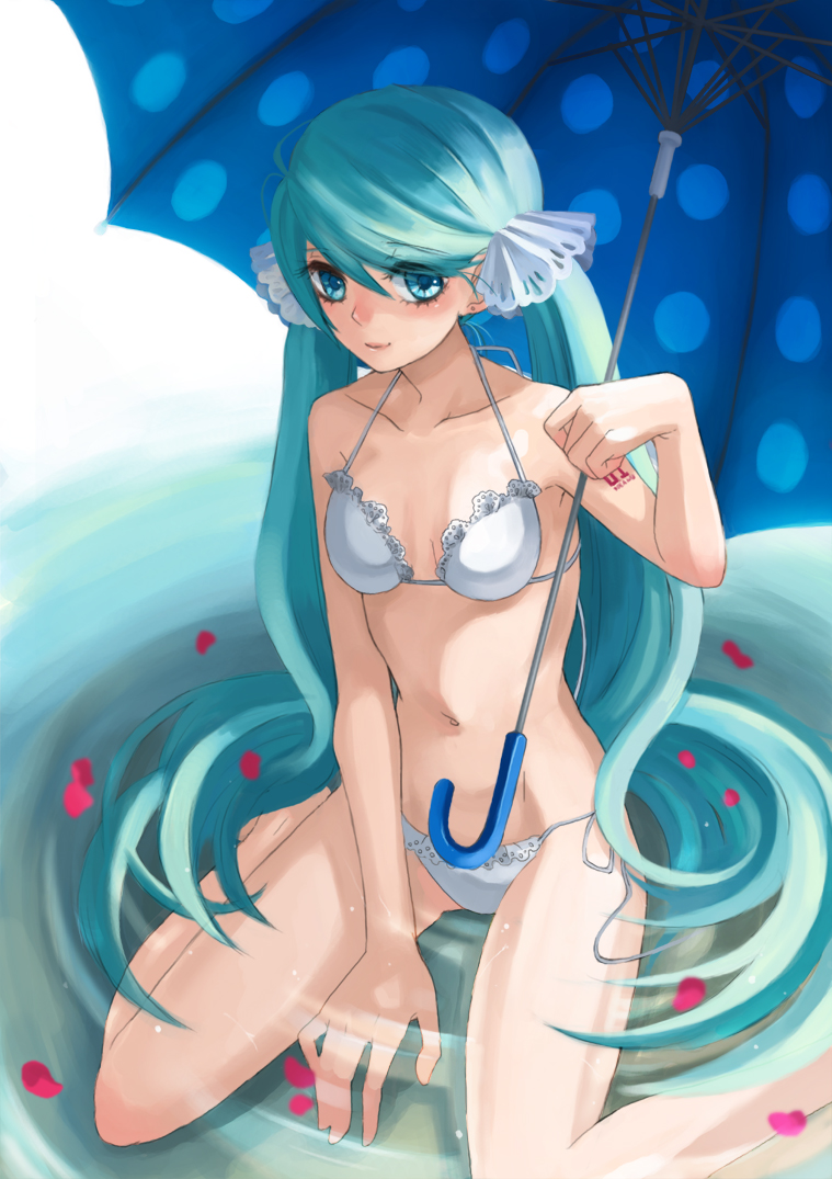 shima (h8222-9902m), hatsune miku, shima, vocaloid, bad id, bad pixiv id, 1girl, aqua eyes, aqua hair, bikini, female focus, kneeling, lace, light smile, long hair, partially submerged, petals, side-tie bikini bottom, solo, swimsuit, twintails, umbrella, very long hair, water, white bikini