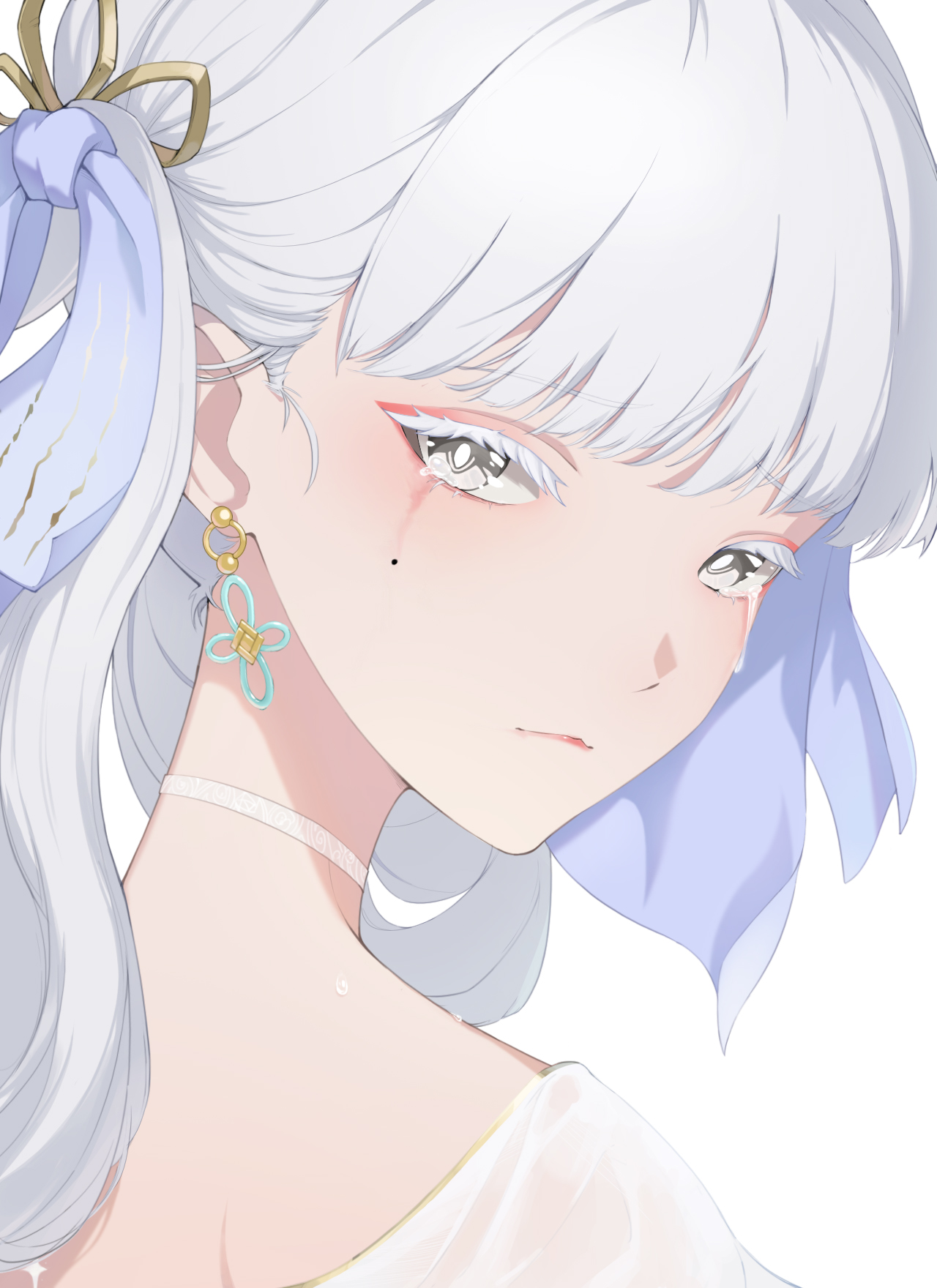 liang mu, jinhsi (wuthering waves), wuthering waves, highres, 1girl, blue ribbon, blunt bangs, blush, bow, choker, closed mouth, crying, crying with eyes open, dress, earrings, eyelashes, eyeshadow, facial mark, from behind, grey eyes, hair ornament, hair ribbon, jewelry, long eyelashes, long hair, looking at viewer, looking back, makeup, mole, mole under eye, portrait, ribbon, simple background, solo, tears, twintails, white background, white choker, white eyes, white hair