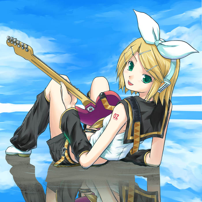 tsuyadashi shuuji, kagamine rin, vocaloid, blonde hair, green eyes, guitar, instrument, reflection, solo