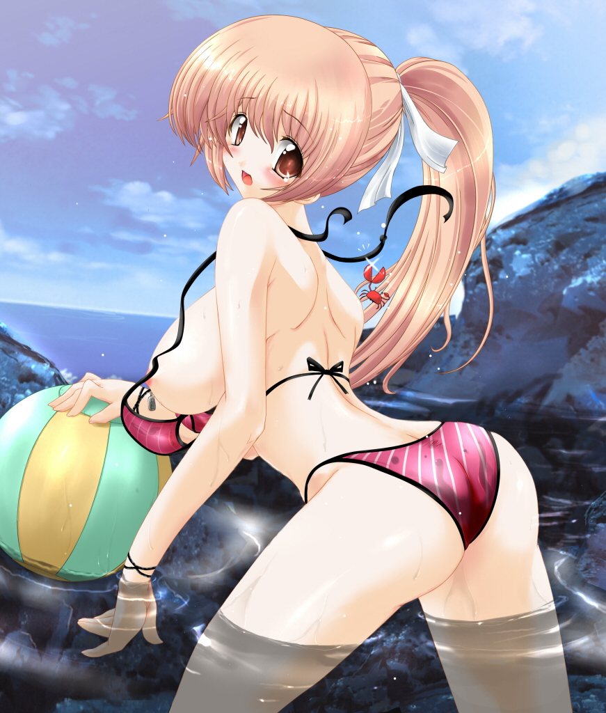 kasumi (doa), dead or alive, tecmo, 1girl, ass, bikini, blush, breasts, brown hair, crab, crustacean, day, female focus, large breasts, ponytail, red eyes, solo, striped bikini, striped clothes, surprised, swimsuit, thighs, wardrobe malfunction, water, wet