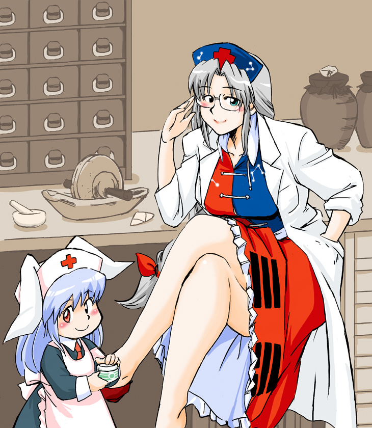 azuki osamitsu, reisen udongein inaba, yagokoro eirin, touhou, 2girls, animal ears, bespectacled, blue eyes, blush, breasts, chibi, crossed legs, female focus, glasses, hat, legs, long hair, multiple girls, rabbit ears, red eyes, white hair