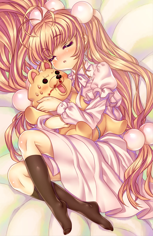 kink (tortoiseshell), chakku (kodomo no jikan), kokonoe rin, kodomo no jikan, 00s, blonde hair, blood, blush, child, closed eyes, feet, hair bobbles, hair ornament, long hair, nosebleed, sleeping, socks, solo, stuffed animal, stuffed toy, teddy bear