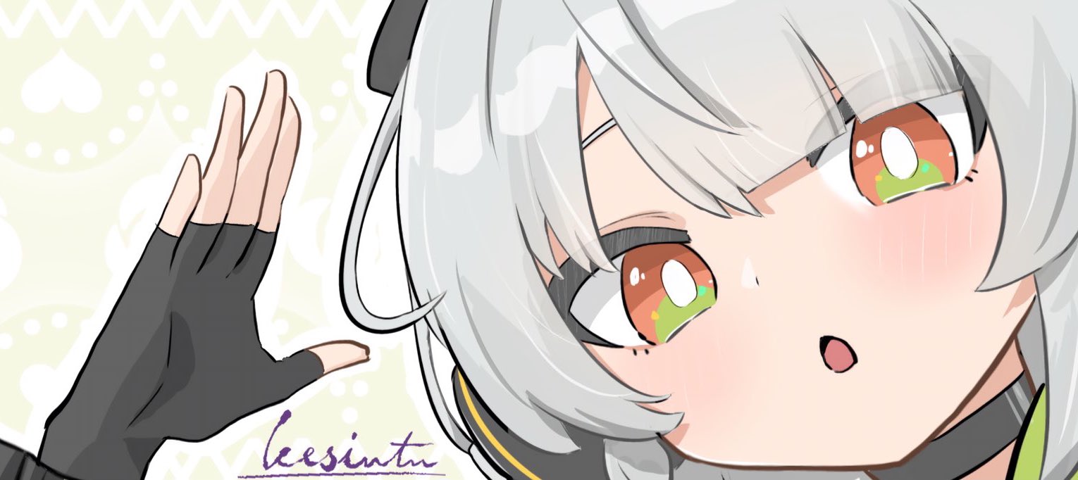 kesiutu, anby demara, zenless zone zero, 1girl, breasts, fingerless gloves, gloves, grey hair, headphones, holding, jacket, looking at viewer, orange eyes, orange hair, short hair, solo, thighhighs