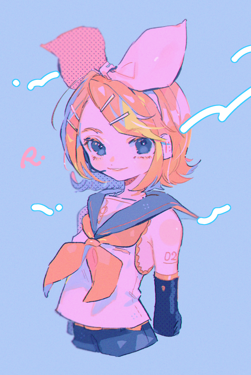 mawarusanso, kagamine rin, vocaloid, commentary request, 1girl, black shorts, blue background, blue eyes, cropped arms, cropped legs, detached sleeves, hair ornament, hairclip, headset, neckerchief, parted lips, sailor collar, shorts, solo, treble clef, yellow neckerchief