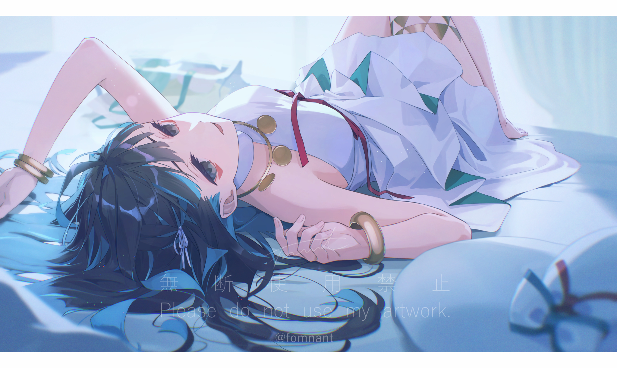 fomnant, tenochtitlan (fate), tenochtitlan (swimsuit mooncancer) (second ascension) (fate), fate/grand order, fate (series), tenochtitlan (swimsuit mooncancer) (fate), highres, 1girl, bare shoulders, black hair, blue hair, colored inner hair, dress, eyeliner, grey eyes, jewelry, long hair, lying, makeup, multicolored hair, necklace, on back, smile, solo, sundress, thighlet, white dress