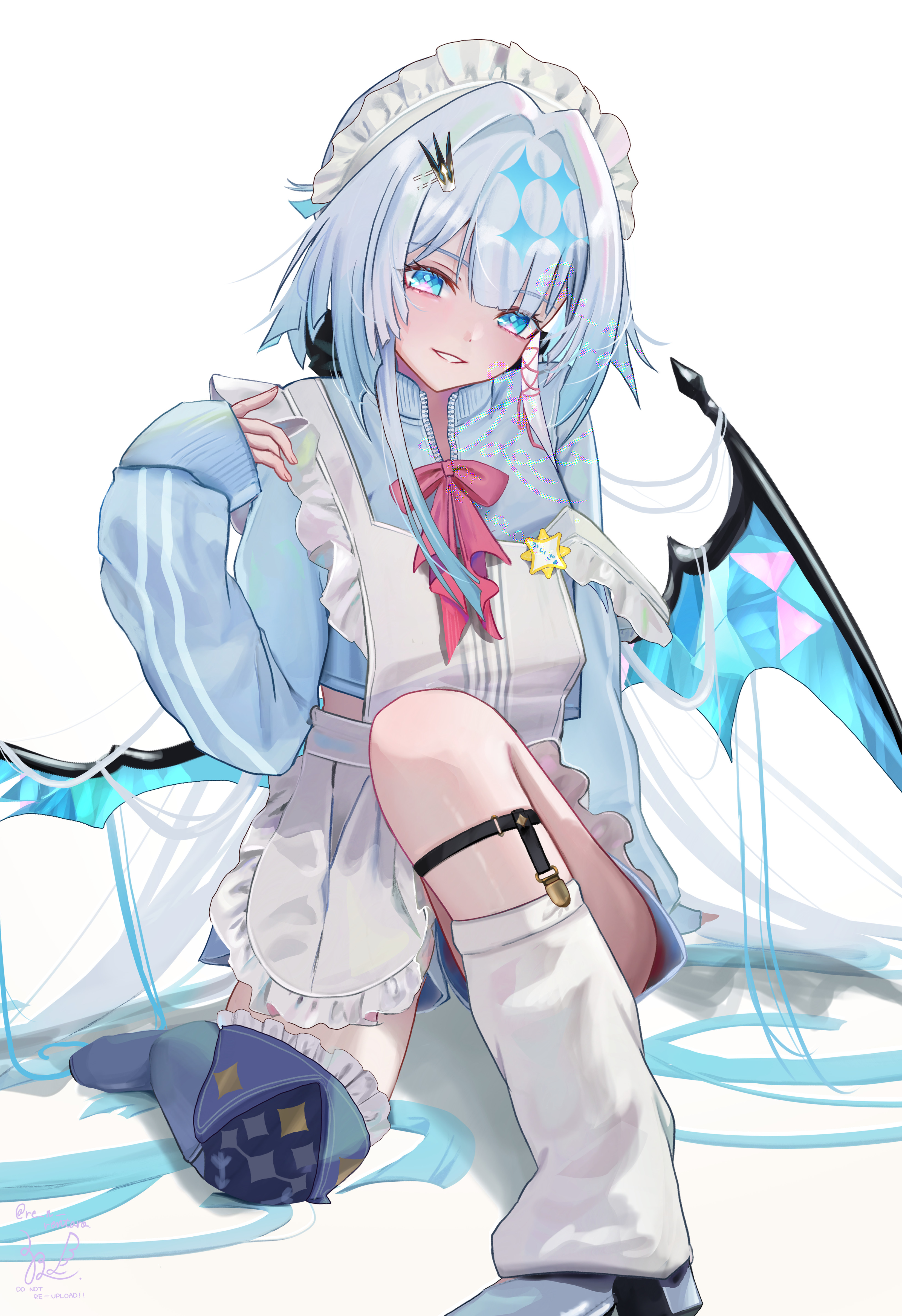 sazanami (re n rentaro), cerydra (honkai: star rail), honkai: star rail, honkai (series), absurdres, commentary request, highres, 1girl, alternate costume, apron, asymmetrical legwear, blue eyes, blue thighhighs, bow, bowtie, crown hair ornament, enmaided, grin, hair intakes, jersey maid, knee up, long sleeves, looking at viewer, loose socks, maid, maid apron, maid headdress, mismatched legwear, parted lips, pink bow, pink bowtie, simple background, smile, socks, solo, thighhighs, unconventional maid, white apron, white background, white socks, wings