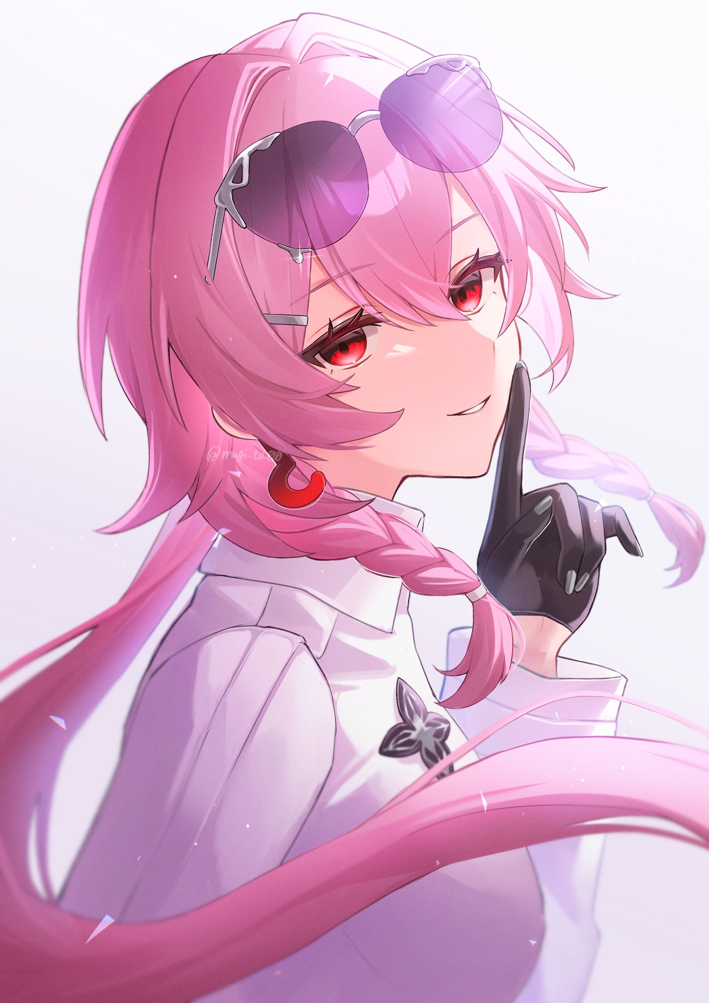 mugita (mokankan), evernight (honkai: star rail), march 7th (honkai: star rail), honkai: star rail, honkai (series), highres, 1girl, black flower, black gloves, braid, breasts, earrings, evernight (lurking) (honkai: star rail), finger to mouth, flower, gloves, grey nails, hair between eyes, jewelry, long hair, looking at viewer, official alternate costume, official alternate eye color, pink hair, red eyes, shirt, shushing, single earring, smile, sunglasses, twin braids, upper body, very long hair, white background, white shirt