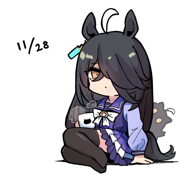 kawamochi (tddm3573), manhattan cafe (umamusume), umamusume, 1girl, ahoge, animal ears, black hair, black thighhighs, bow, brown eyes, closed mouth, cup, dated, hair over one eye, holding, holding cup, horse ears, horse girl, horse tail, long hair, long sleeves, looking at viewer, mug, multicolored hair, no shoes, pleated skirt, puffy long sleeves, puffy sleeves, purple shirt, purple skirt, school uniform, shadow, shirt, simple background, skirt, tail, thighhighs, tracen school uniform, two-tone hair, very long hair, white background, white bow, white hair