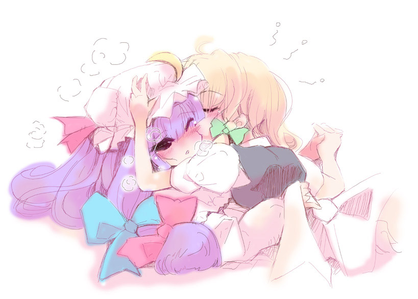 usoneko, kirisame marisa, patchouli knowledge, touhou, 2girls, blonde hair, bow, female focus, hat, kiss, multiple girls, pink bow, purple hair, yuri