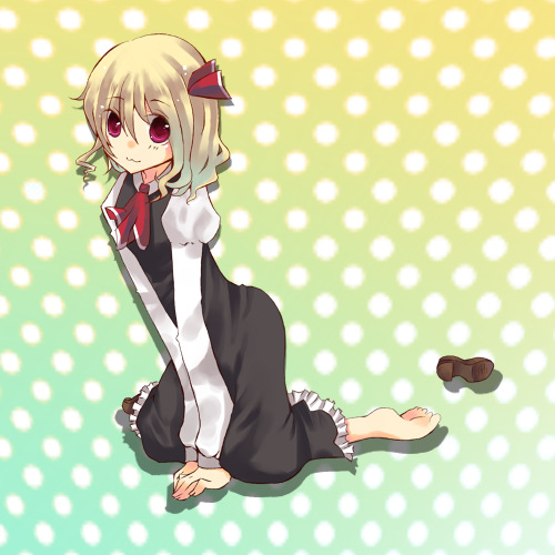 suzumura tomo, rumia, embodiment of scarlet devil, touhou, lowres, 1girl, :3, barefoot, blonde hair, female focus, full body, gradient background, hair ribbon, red eyes, ribbon, shoes, single shoe, sitting, solo