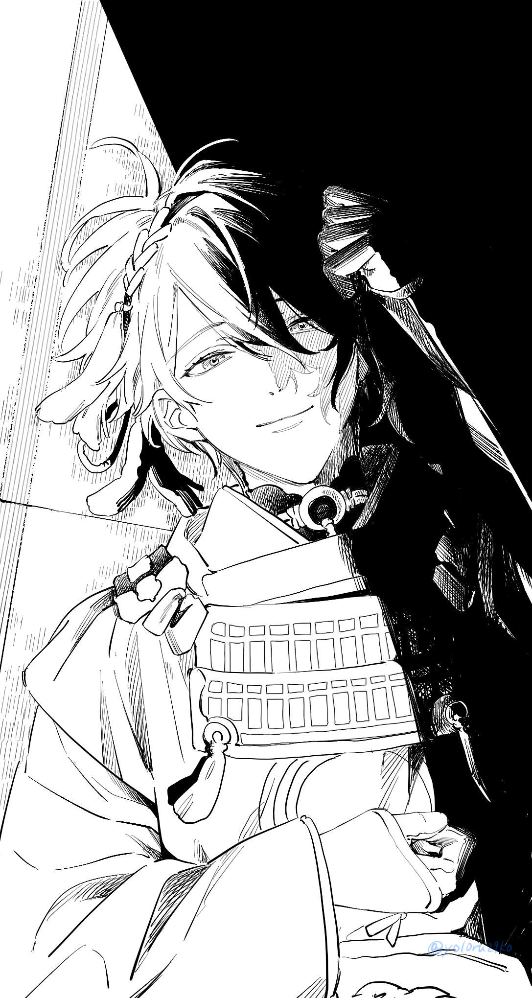 yezi (yo10ru29ko), original, highres, 1boy, androgynous, closed mouth, greyscale, hair between eyes, hand up, hatching (texture), japanese clothes, light smile, linear hatching, looking at viewer, monochrome, shadow, short hair, smile, solo, twitter username, upper body