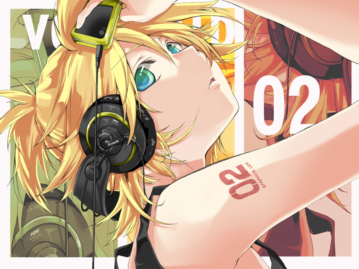 hekicha, kagamine len, vocaloid, 1boy, blonde hair, blue eyes, digital media player, goggles, green eyes, headphones, ipod, male focus, multicolored eyes, ponytail, short hair, solo, tattoo