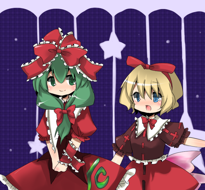 amo (shibu3), kagiyama hina, medicine melancholy, touhou, 2girls, blonde hair, blue eyes, blush, female focus, front ponytail, green eyes, green hair, hairband, long hair, multiple girls, ribbon, short hair, star (symbol)
