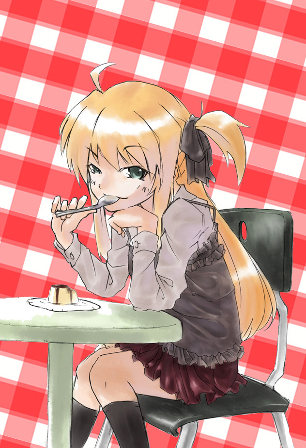 loky, arisa bunnings, lyrical nanoha, mahou shoujo lyrical nanoha, bad id, bad pixiv id, 00s, 1girl, blonde hair, female focus, food, green eyes, holding, holding spoon, pudding, skirt, solo, spoon