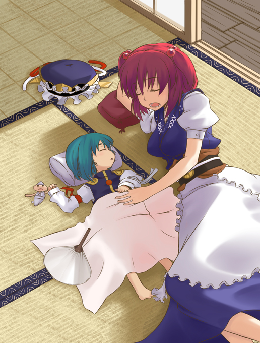 uro (urotanc), onozuka komachi, shiki eiki, touhou, 2girls, aged down, barefoot, breasts, closed eyes, female focus, green hair, hair bobbles, hair ornament, hand fan, hat, indoors, lying, multiple girls, on back, on side, paper fan, red hair, sleeping, tatami, time paradox, uchiwa, unworn hat, unworn headwear, yawning