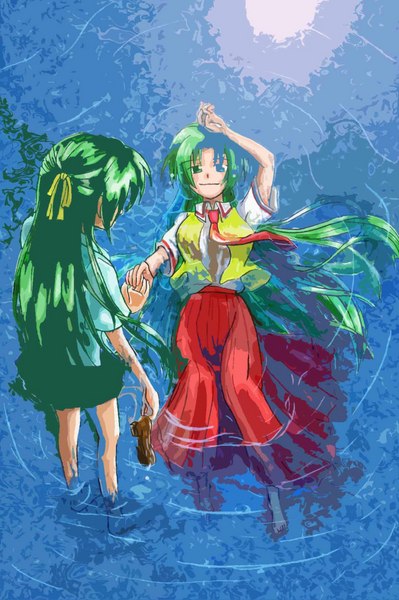 wahi, sonozaki mion, sonozaki shion, higurashi no naku koro ni, image sample, md5 mismatch, pixiv sample, resolution mismatch, source larger, 00s, 2girls, barefoot, green eyes, green hair, half updo, long hair, multiple girls, partially submerged, ponytail, ribbon, school uniform, serafuku, siblings, sisters, twins, water