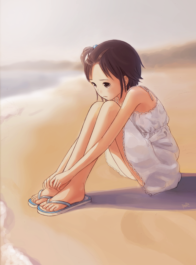 kokudou juunigou, original, bad id, bad pixiv id, 1girl, beach, brown eyes, brown hair, child, day, feet, female focus, flip-flops, hands on feet, hugging own legs, sandals, short hair, sitting, solo, tears, toenails, toes