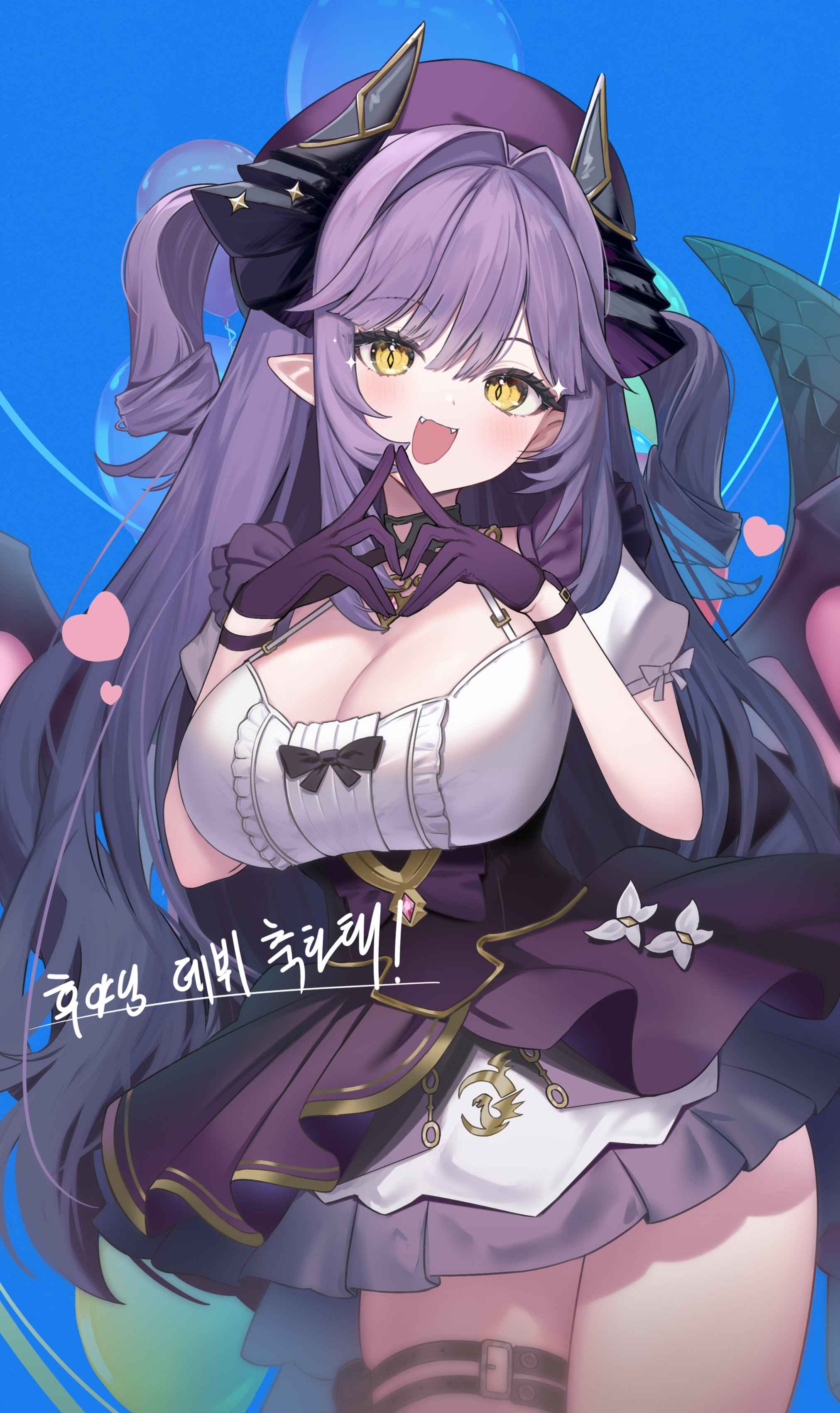 nanana narang, stellive, absurdres, highres, 1girl, blue background, breasts, cleavage, dragon girl, dragon horns, fang, gloves, horns, large breasts, long hair, looking at viewer, open mouth, pointy ears, purple gloves, purple hair, sakihane huya, short sleeves, simple background, smile, solo, teeth, upper teeth only, very long hair, virtual youtuber, yellow eyes