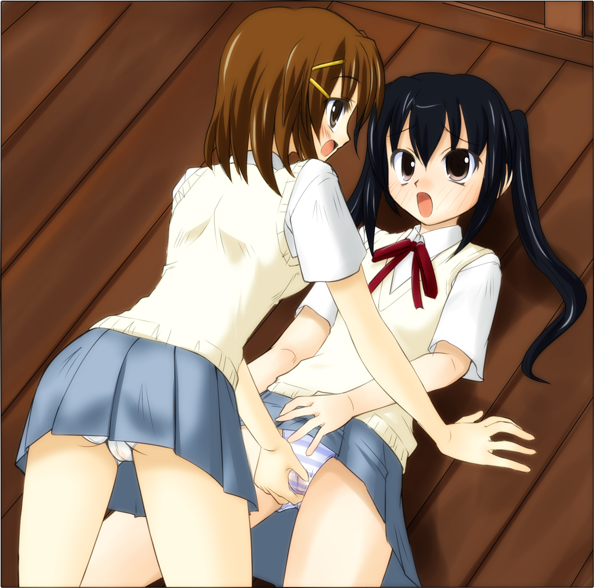 Rule34 – If it exists, there is porn of it / hirasawa yui, nakano azusa / 122591