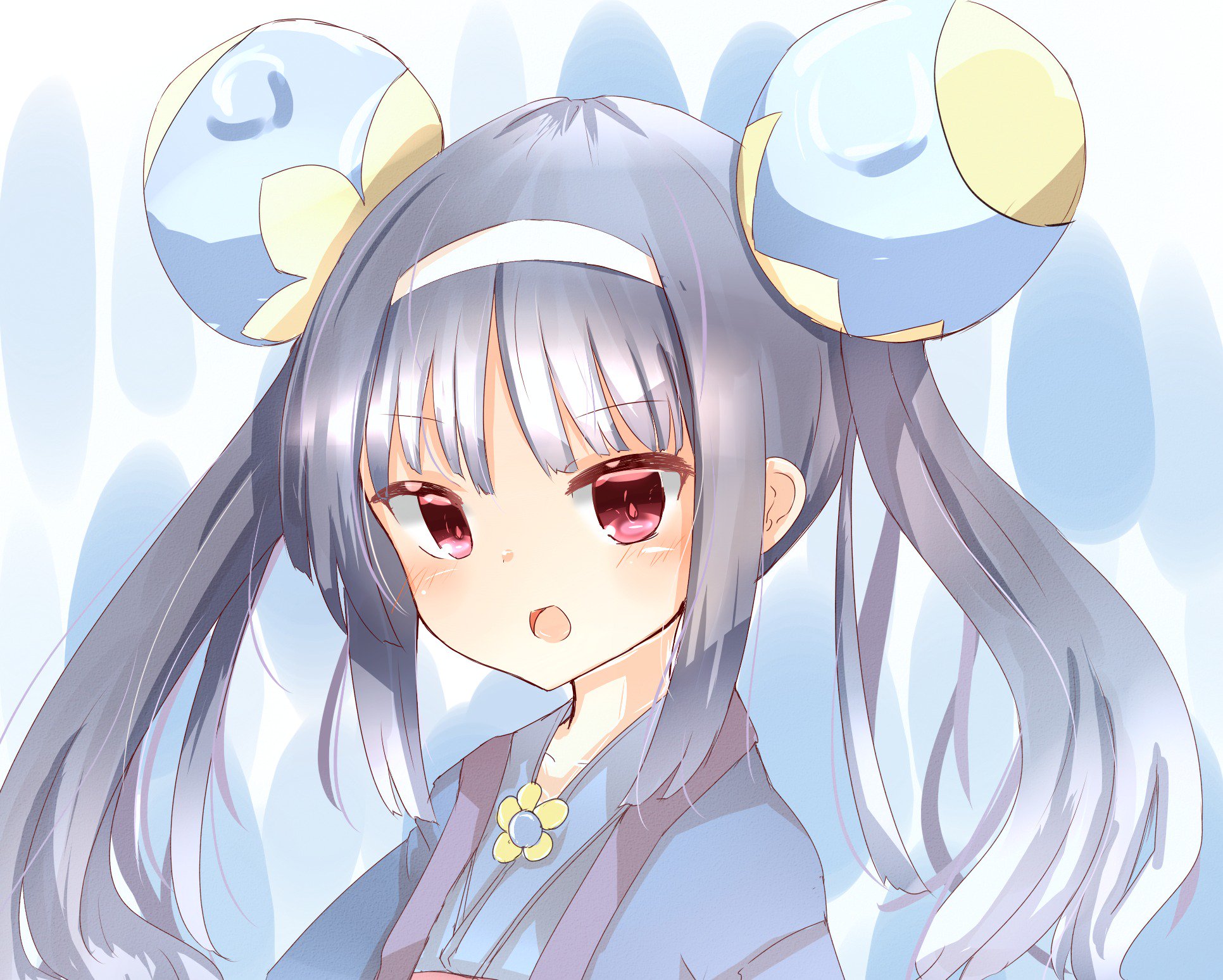 rano u rabe, mitama ruri, emil chronicle online, highres, 1girl, black hair, blue kimono, hair ornament, japanese clothes, kimono, long hair, open mouth, red eyes, solo, sphere hair ornament, twintails, upper body, white hair
