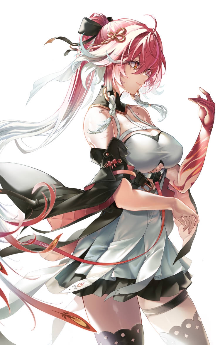 jihua tong (miyoushe 74564856), changli (wuthering waves), wuthering waves, chinese commentary, commentary request, 1girl, ahoge, bare shoulders, black bow, black collar, black jacket, black thighhighs, body markings, bow, braid, breasts, closed mouth, collar, colored extremities, detached sleeves, dress, feather hair, from side, hair bow, hair extensions, hair ornament, jacket, large breasts, long hair, looking ahead, multicolored hair, orange eyes, pink hair, ponytail, red hands, ring hair extensions, short sleeves, simple background, smile, solo, tacet mark (wuthering waves), thigh strap, thighhighs, twin braids, two-tone hair, very long hair, white background, white dress, white hair