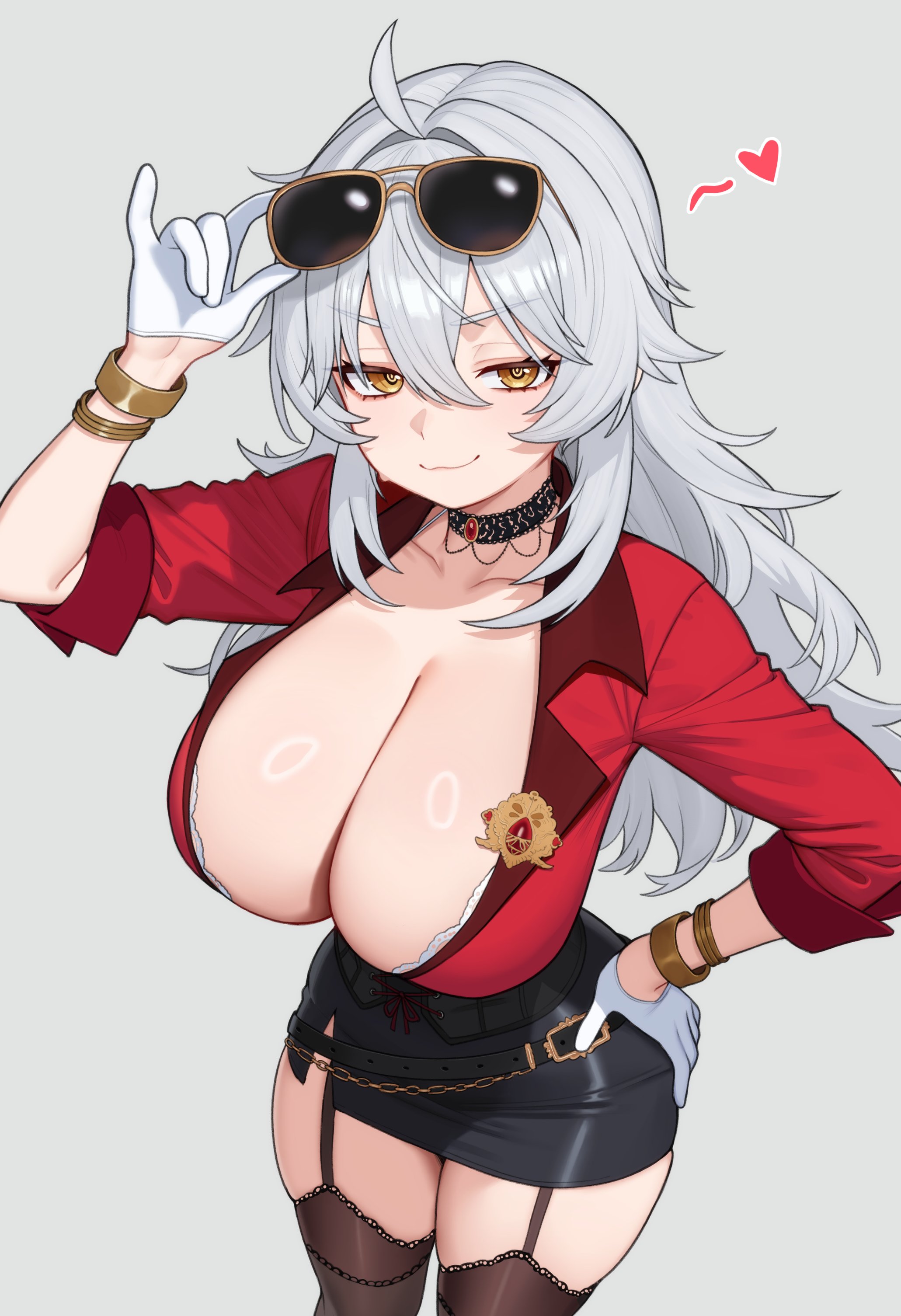 moursho, zentreya, zentreya (cyborg), zentreya (cyborg) (regal), indie virtual youtuber, absurdres, highres, 1girl, ahoge, arm up, black choker, black skirt, black thighhighs, bracelet, breasts, choker, cleavage, closed mouth, eyewear on head, gloves, gold bracelet, hair between eyes, hair intakes, hand on own hip, jacket, jewelry, large breasts, long hair, looking at viewer, multiple bracelets, pencil skirt, red jacket, shiny skin, simple background, skirt, smile, solo, sunglasses, thighhighs, virtual youtuber, white background, white gloves, white hair, yellow-framed eyewear