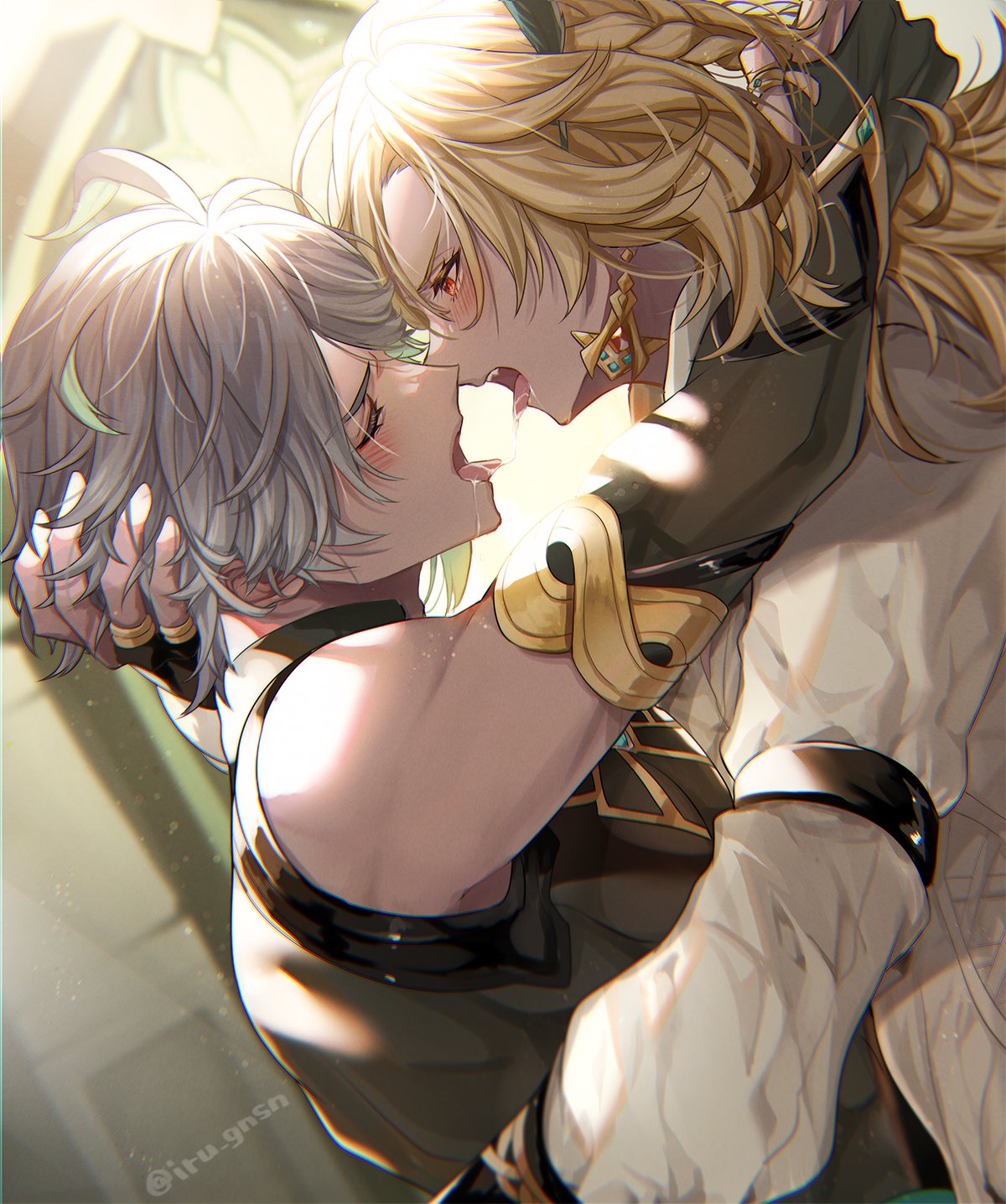 iru gnsn, alhaitham (genshin impact), kaveh (genshin impact), genshin impact, commentary request, highres, 2boys, after kiss, antenna hair, artist name, black gloves, black shirt, blonde hair, blurry, blurry background, blush, braid, closed eyes, dutch angle, earrings, elbow gloves, feather hair ornament, feathers, gloves, gold earrings, gold trim, grabbing another's hair, green hair, grey hair, hair between eyes, hair ornament, hand on another's head, holding another's hair, hug, indoors, jewelry, light particles, light rays, long hair, long sleeves, looking at another, male focus, multicolored hair, multiple boys, open mouth, parted bangs, profile, red eyes, saliva, saliva trail, shirt, short hair, sleeveless, sleeveless shirt, stained glass, swept bangs, tongue, tongue out, twitter username, upper body, white shirt, window, yaoi