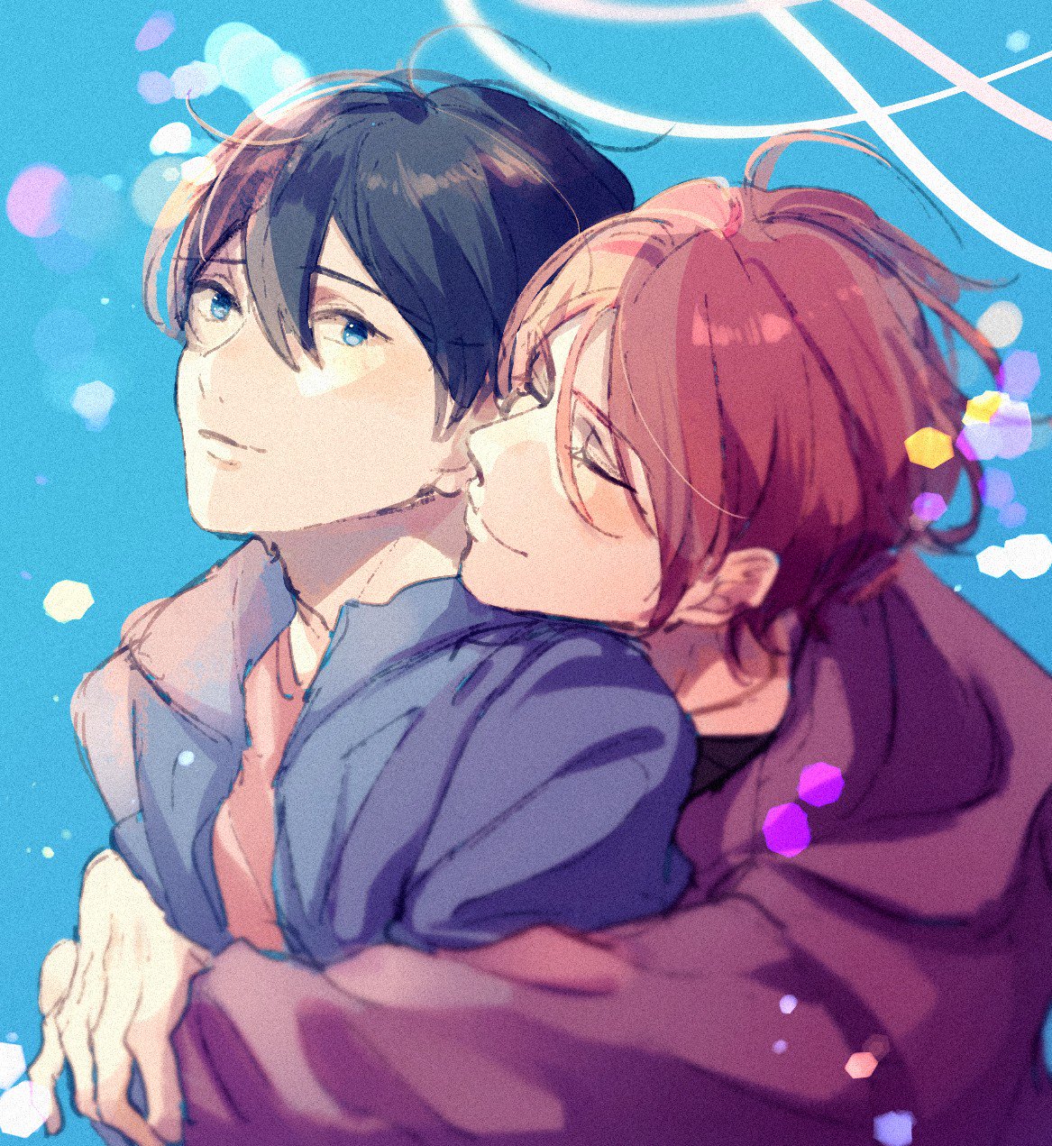 matsuoka rin, nanase haruka (free!), free!, commentary request, highres, 2boys, black hair, blue background, blue eyes, closed eyes, hair between eyes, hood, hood down, hug, hug from behind, long sleeves, male focus, multiple boys, orange shirt, red hair, shaaark rotta03, shirt, short hair, yaoi