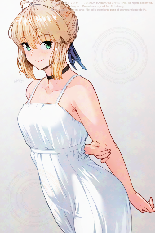 nanahime, artoria pendragon (fate), saber (fate), fate/stay night, fate (series), 1girl, ahoge, arms behind back, black choker, blonde hair, blue ribbon, braid, choker, closed mouth, collarbone, cowboy shot, dress, dutch angle, gradient background, green eyes, grey background, hair ribbon, hand on own arm, looking at viewer, ribbon, short hair, sleeveless, sleeveless dress, smile, solo, sundress, white dress