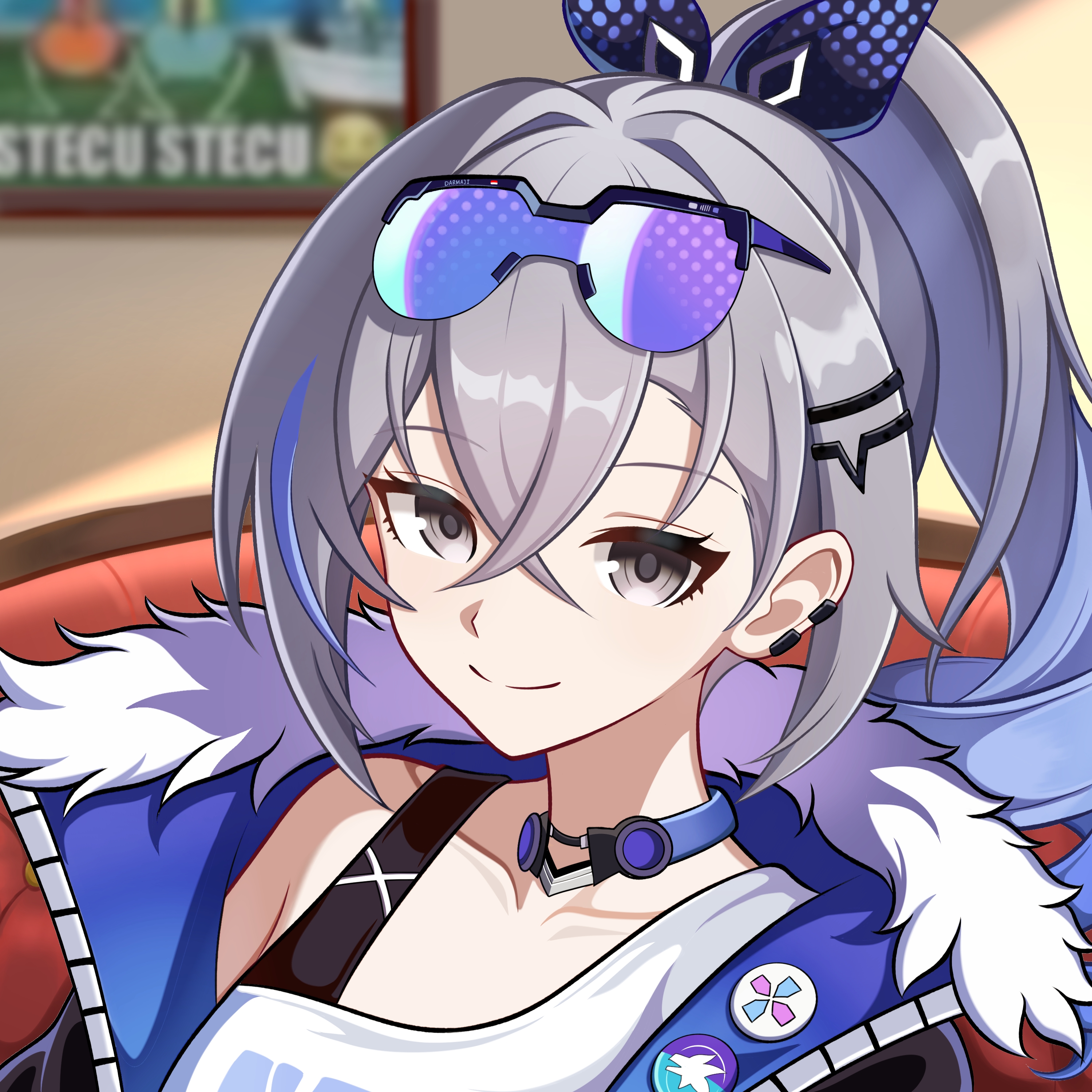 maruginoru, silver wolf (honkai: star rail), honkai: star rail, honkai (series), absurdres, highres, 1girl, black jacket, blue hair, choker, closed mouth, earclip, eyewear on head, grey eyes, grey hair, hair ornament, hairpin, jacket, long hair, looking at viewer, multicolored hair, ponytail, purple choker, shirt, smile, solo, streaked hair, sunglasses, white shirt