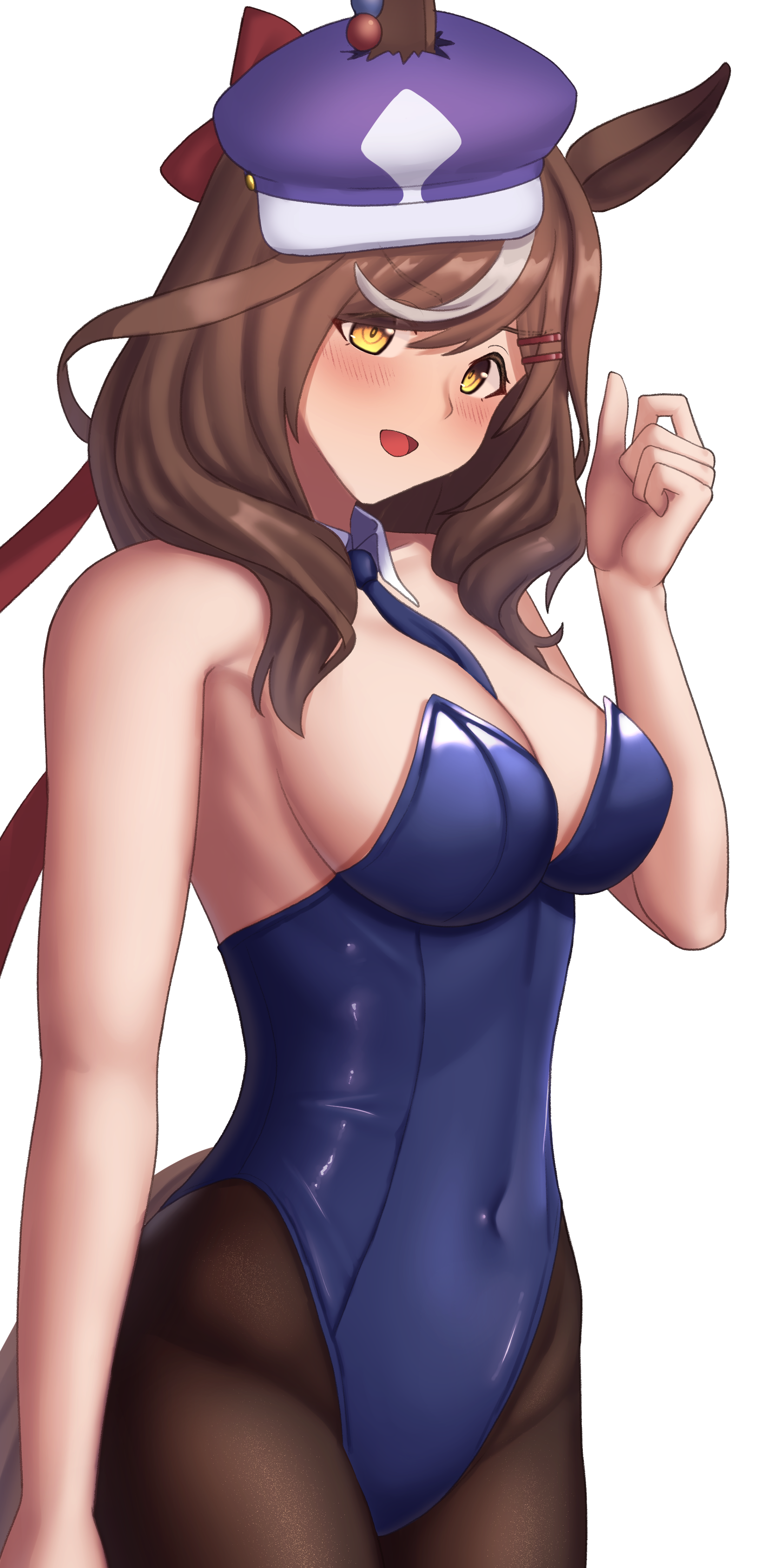 bakkasu150, matikanetannhauser (umamusume), umamusume, absurdres, commentary request, highres, 1girl, alternate costume, animal ears, arm at side, black pantyhose, blue leotard, blue necktie, blush, breasts, brown hair, cleavage, covered navel, cowboy shot, detached collar, ears through headwear, hair between eyes, hat, horse ears, horse girl, horse tail, leotard, medium breasts, multicolored hair, necktie, newsboy cap, nontraditional playboy bunny, open mouth, pantyhose, pantyhose under leotard, purple hat, simple background, smile, solo, strapless, strapless leotard, streaked hair, tail, white background, white hair, yellow eyes