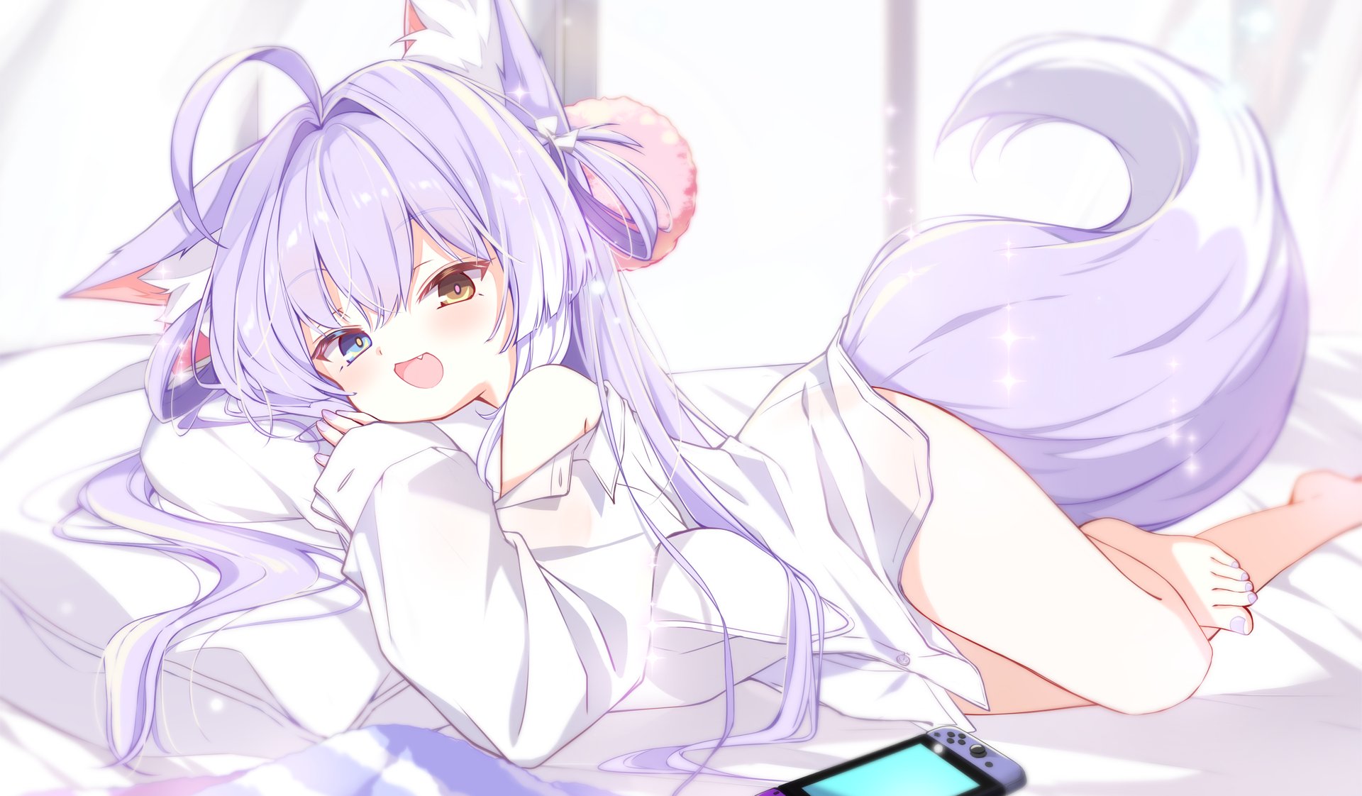 subin (subin 2011), tenko shibuki, stellive, commentary request, highres, korean commentary, 1girl, :d, ahoge, animal ear fluff, animal ears, bare legs, barefoot, blue eyes, blush, fang, fox ears, fox girl, fox tail, full body, heterochromia, long hair, long sleeves, looking at viewer, lying, nail polish, nintendo switch, on bed, on side, open mouth, pillow, purple hair, purple nails, shirt, smile, solo, tail, toenail polish, toenails, virtual youtuber, white shirt, yellow eyes