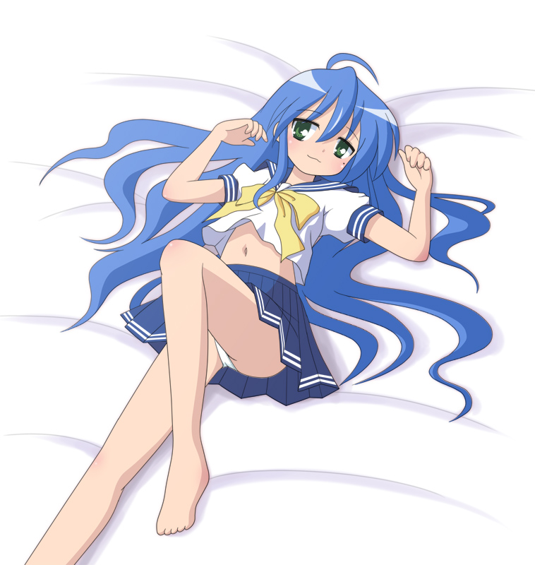 mel (artist), mel (melty pot), izumi konata, lucky star, 00s, 1girl, ahoge, barefoot, bed sheet, blue hair, blue skirt, feet, female focus, green eyes, long hair, lying, midriff, mole, mole under eye, navel, on back, panties, pantyshot, pleated skirt, school uniform, serafuku, short sleeves, skirt, solo, underwear, white panties