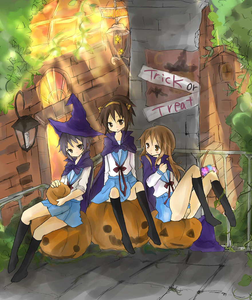 tsukiyo (skymint), asahina mikuru, nagato yuki, suzumiya haruhi, suzumiya haruhi no yuuutsu, non-web source, 00s, 3girls, cape, halloween, hat, jack-o'-lantern, multiple girls, pumpkin, school uniform, serafuku, trick or treat, witch hat