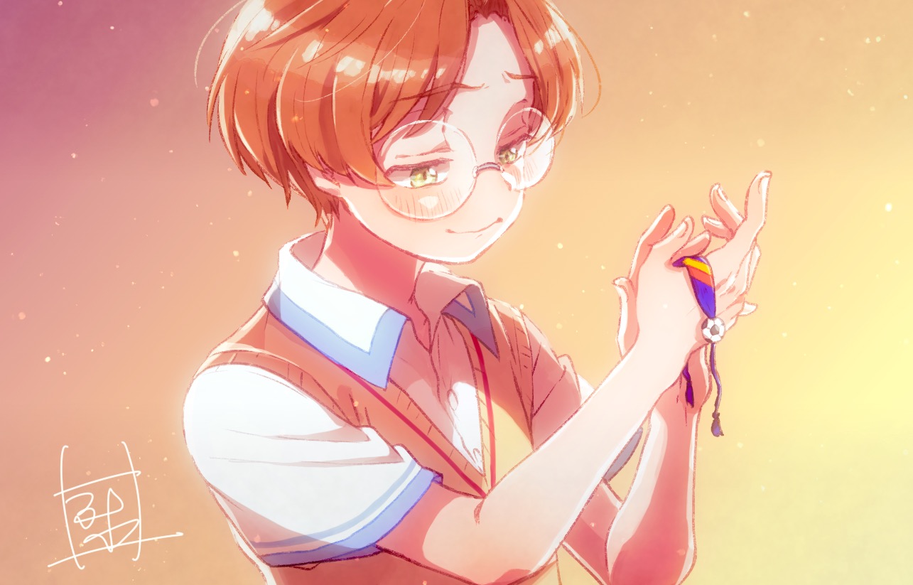 aoya (ayoyame18), jinnai enta, sarazanmai, commentary request, 1boy, blush, brown sweater vest, collared shirt, friendship bracelet, glasses, gradient background, green eyes, holding bracelet, male focus, round eyewear, shirt, short hair, short sleeves, signature, smile, solo, sweater vest, upper body, white shirt