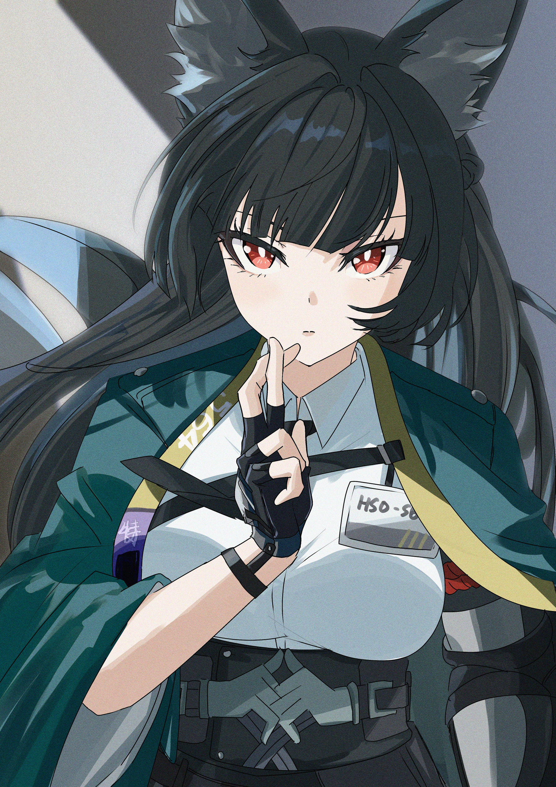 dddcshake, hoshimi miyabi, zenless zone zero, absurdres, highres, 1girl, animal ear fluff, animal ears, black gloves, black hair, bright pupils, closed mouth, collared shirt, fingerless gloves, fox ears, fox girl, gloves, green jacket, jacket, long hair, red eyes, shirt, solo, white pupils, white shirt