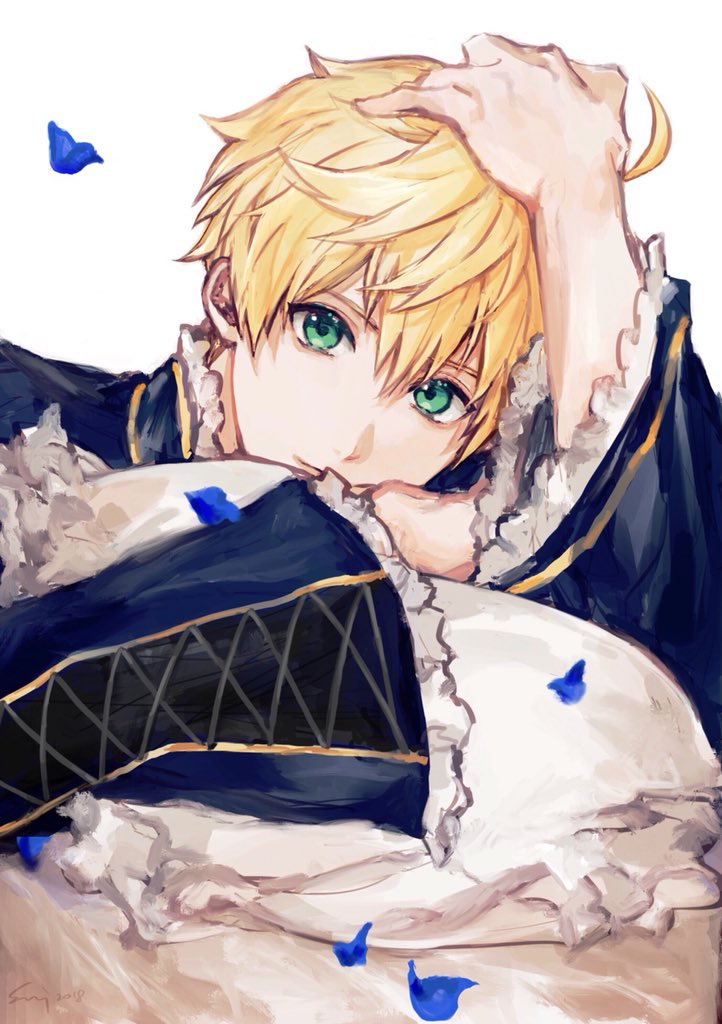 sangzhujun, arthur pendragon (fate), fate/grand order, fate/prototype, fate (series), 1boy, ahoge, artist name, blonde hair, blue shirt, closed mouth, fur-trimmed sleeves, fur trim, green eyes, hair between eyes, hand on own head, hand up, long sleeves, looking at viewer, lying, male focus, on bed, on stomach, petals, pillow, shirt, short hair, simple background, smile, solo, white background, wide sleeves
