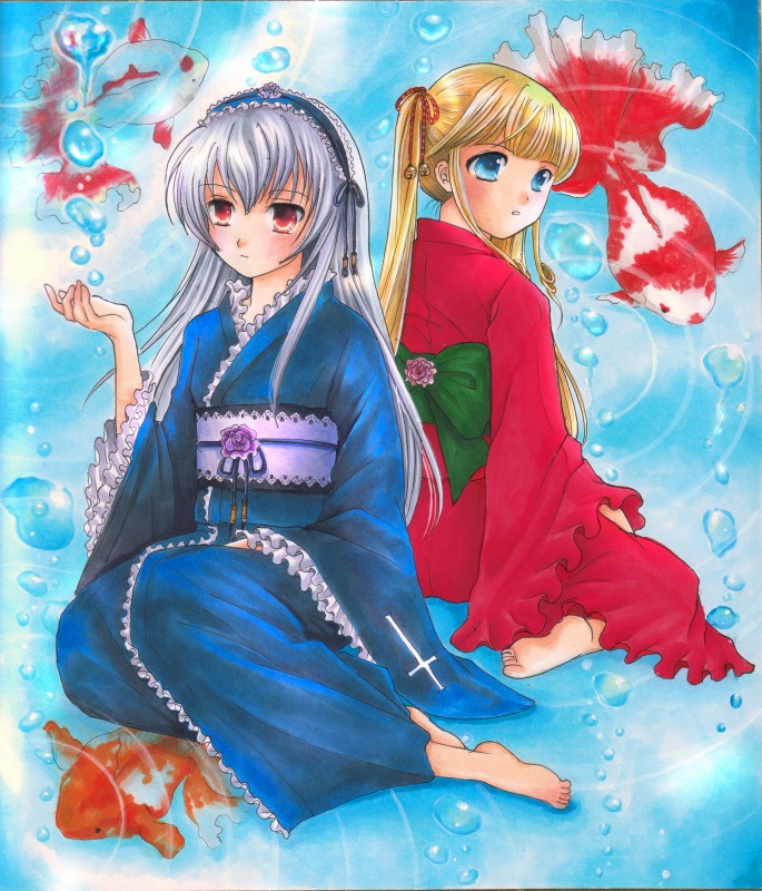 gintarou (puipuiginta), shinku, suigintou, rozen maiden, silver hair, bad id, bad pixiv id, 00s, 2girls, barefoot, bell, blonde hair, blue eyes, bow, fish, frills, goldfish, hairband, japanese clothes, kimono, lolita fashion, long hair, multiple girls, red eyes, sitting, twintails, wa lolita, water, yukata