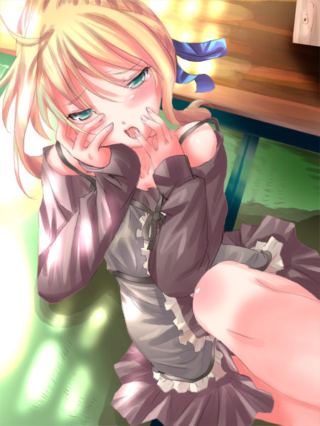 shiranagi, artoria pendragon (fate), saber (fate), fate/stay night, fate (series), 00s, blonde hair, green eyes, official alternate costume, ribbon, solo