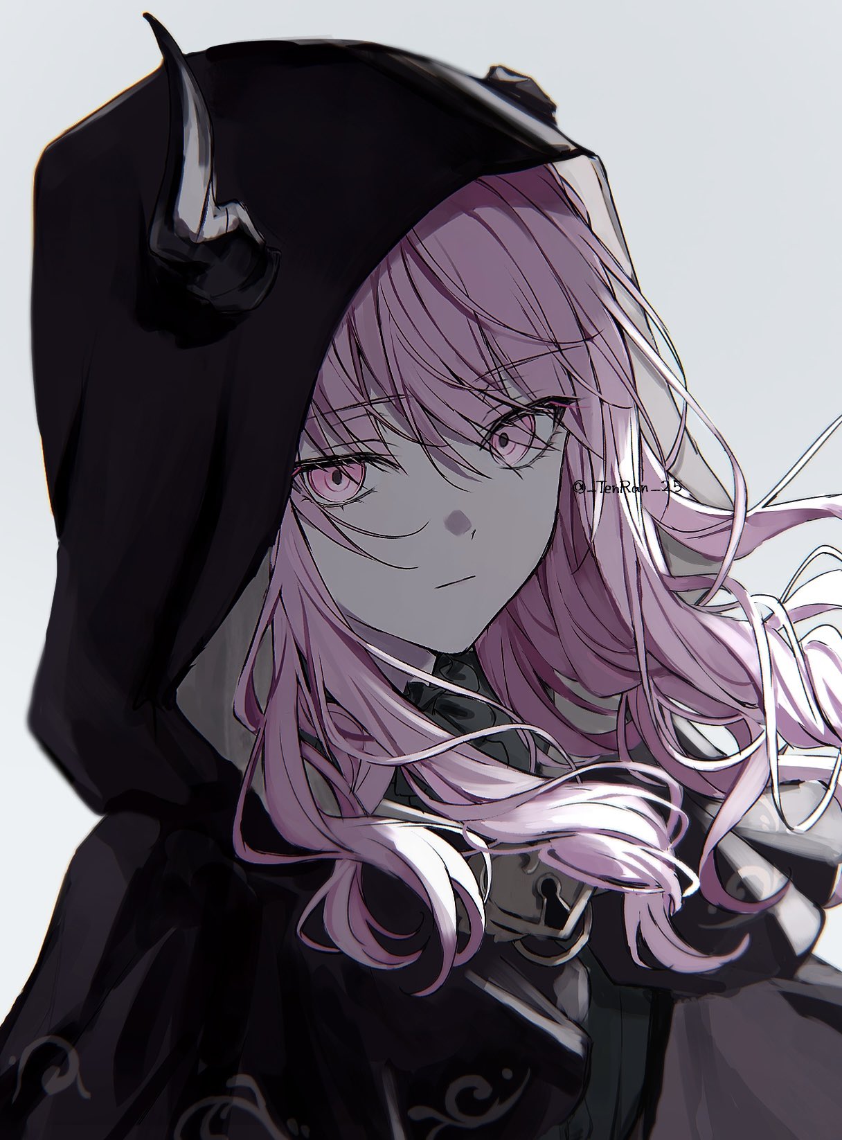 seina1211, akiyama mizuki, boku no ashiato kimi no yukusaki (project sekai), project sekai, highres, 1other, black capelet, black shirt, broken horn, capelet, center frills, closed mouth, expressionless, floating hair, frills, grey background, hair between eyes, hood, hood up, hooded capelet, horns, keyhole, long hair, long sidelocks, looking at viewer, official alternate costume, official alternate hairstyle, other focus, pink eyes, pink hair, shirt, sidelocks, simple background, solo, twitter username, upper body, wind