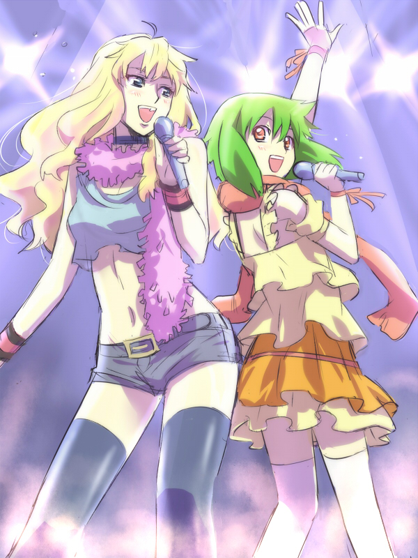 hikiyama towa, ranka lee, sheryl nome, macross, macross frontier, 00s, 2girls, blonde hair, blue eyes, dress, earrings, frills, green hair, jewelry, long hair, microphone, multiple girls, music, orange skirt, red eyes, scarf, short hair, shorts, singing, skirt, smile, tank top, thighhighs