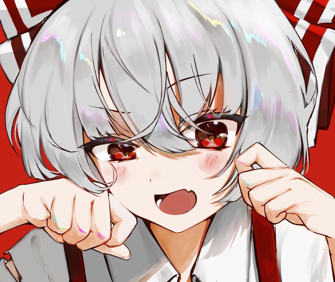 mokou cooking, fujiwara no mokou, touhou, commentary request, 1girl, blush, bow, clenched hands, collared shirt, fang, hair between eyes, hair bow, hands on own cheeks, hands on own face, lower teeth only, open mouth, red background, red eyes, shirt, skin fang, solo, teeth, upper body, white hair, white shirt