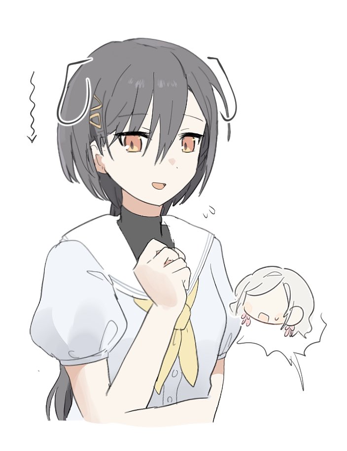 churhami, ceras yanagida lilienfeld, katsuragi izumi, link! like! love live!, love live!, commentary request, korean commentary, 2girls, :d, animal ears, arrow (symbol), chibi, chibi inset, clenched hand, dog ears, drawn ears, dress, ears down, flying sweatdrops, grey dress, grey hair, hair between eyes, hair ribbon, hasu no sora school uniform, jellyfish cut, long hair, multiple girls, neckerchief, open mouth, orange eyes, pink ribbon, puffy short sleeves, puffy sleeves, ribbon, sailor collar, sailor dress, school uniform, short sleeves, simple background, smile, solo focus, summer uniform, sweatdrop, turtleneck, virtual youtuber, white background, white sailor collar, yellow neckerchief