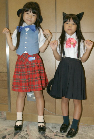 furude rika, hanyuu, higurashi no naku koro ni, plaid, lowres, photo (medium), 2girls, animal ears, child, cosplay, furude rika (cosplay), hanyuu (cosplay), multiple girls, plaid skirt, skirt, tail